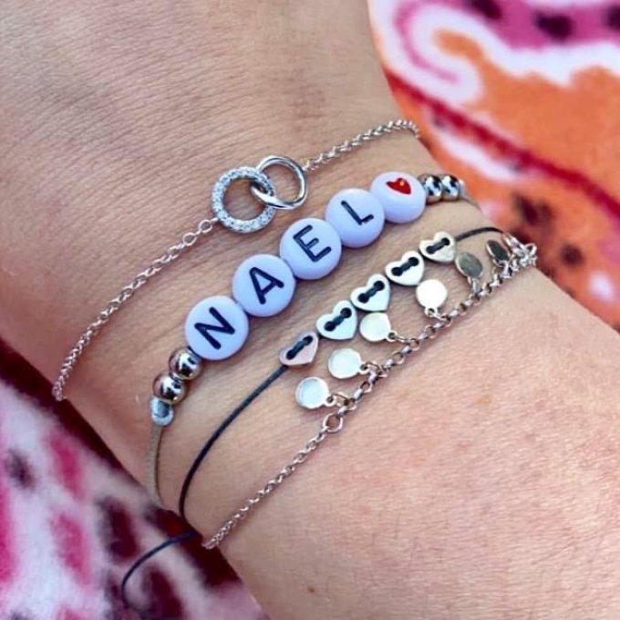Lot de deux bracelets (écriture noire)