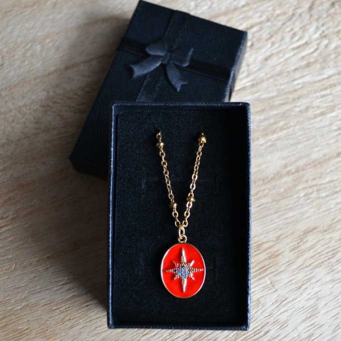 Collier acier inoxydable doré Etoile du nord
